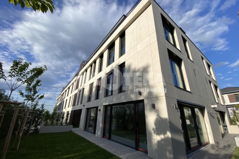 À vendre  2 chambres Sofia , Dragalevtsi , 122 m² | 82779952