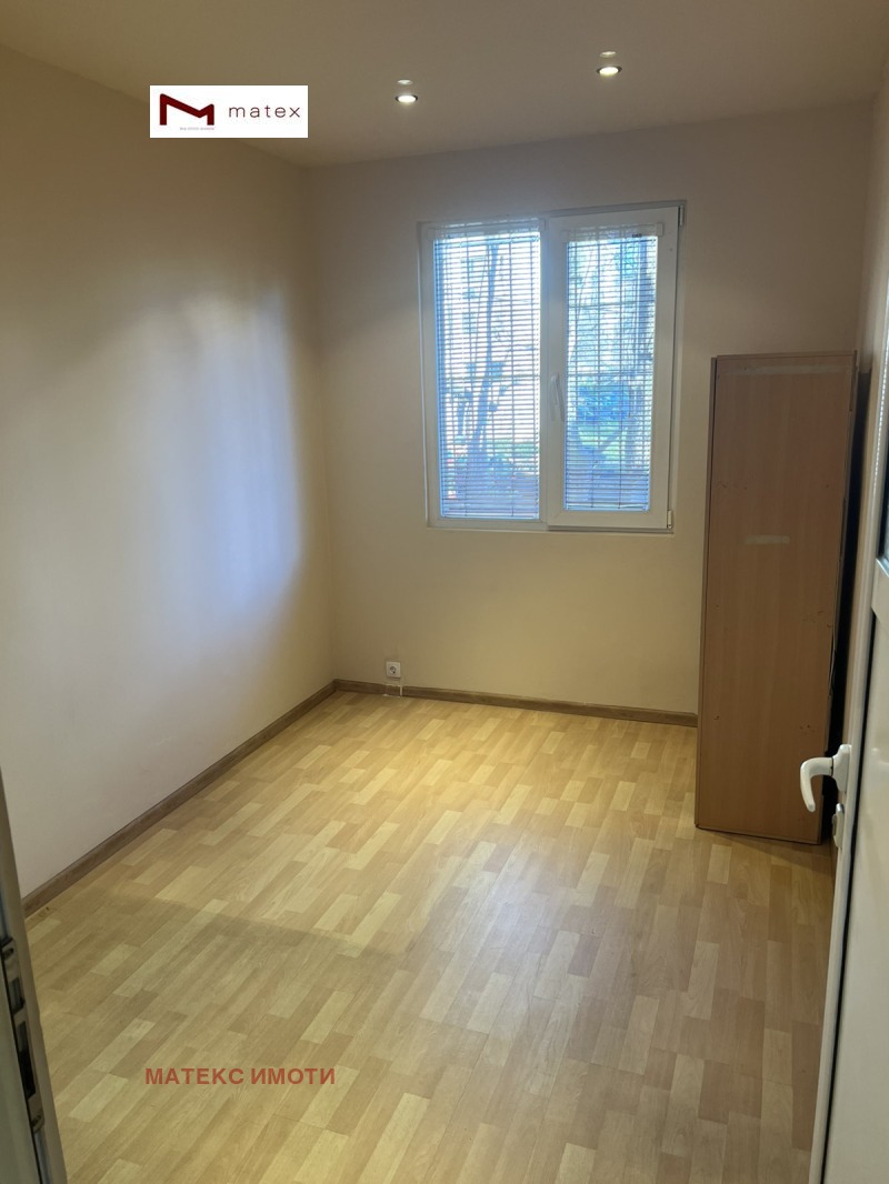 For Sale  3+ bedroom Varna , Mladost 1 , 74 sq.m | 20786541 - image [17]