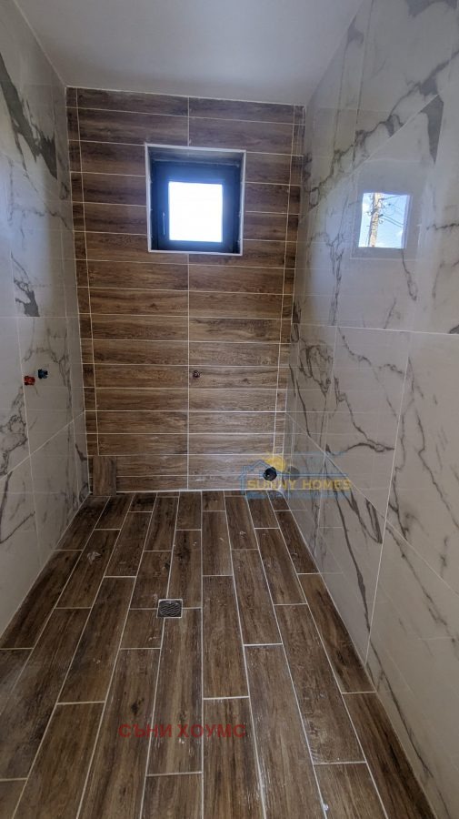 Продава КЪЩА, с. Поликраище, област Велико Търново, снимка 13 - Къщи - 54159195