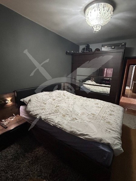 Продава МНОГОСТАЕН, гр. Бургас, Изгрев, снимка 6 - Апартаменти - 52609950