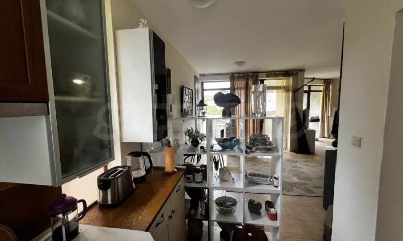 Продава ВИЛА, с. Кошарица, област Бургас, снимка 8 - Вили - 52374386