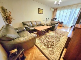 2 dormitorios Mladost 4, Sofia