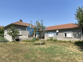 Casa Asenovți, regiunea Pleven 1