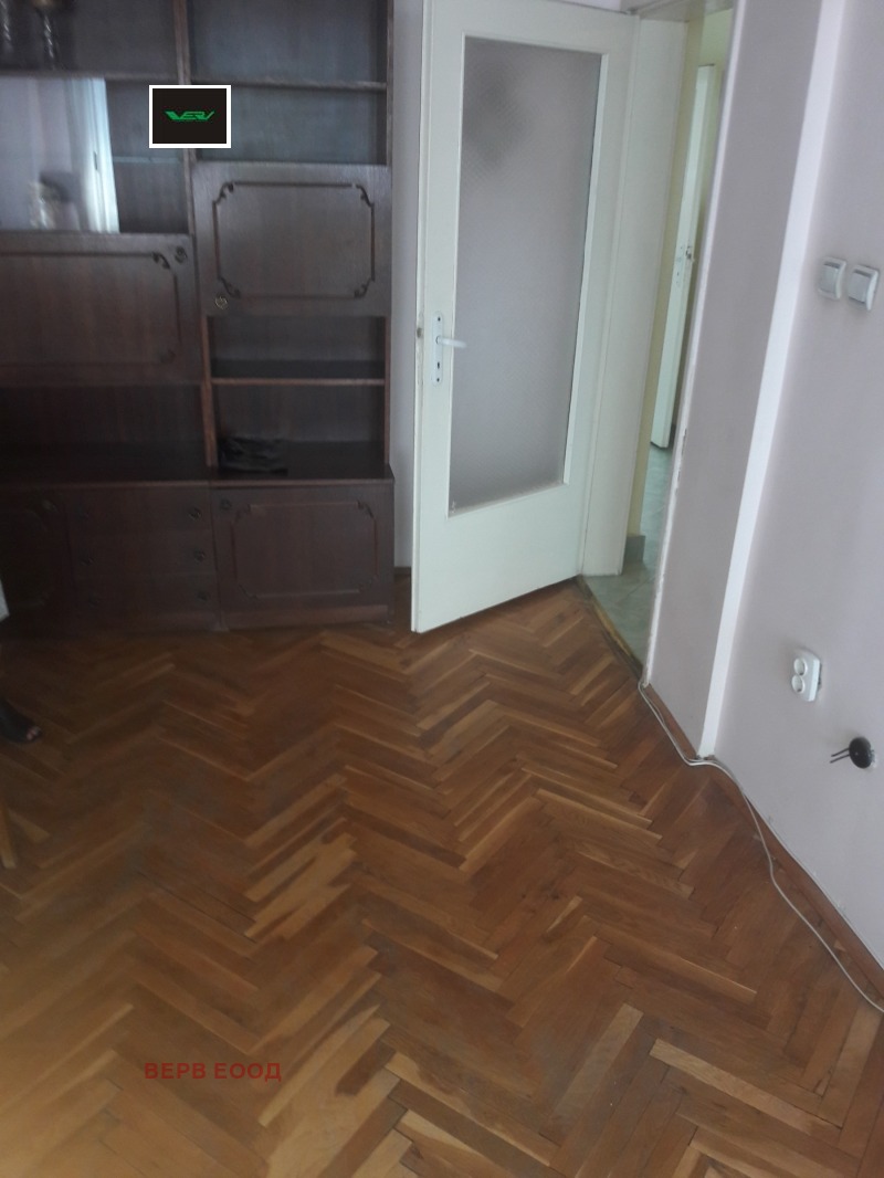 Продава  3-стаен, град София, Свобода • 99 800 EUR • ID 85513033 — holmes.bg - [1] 