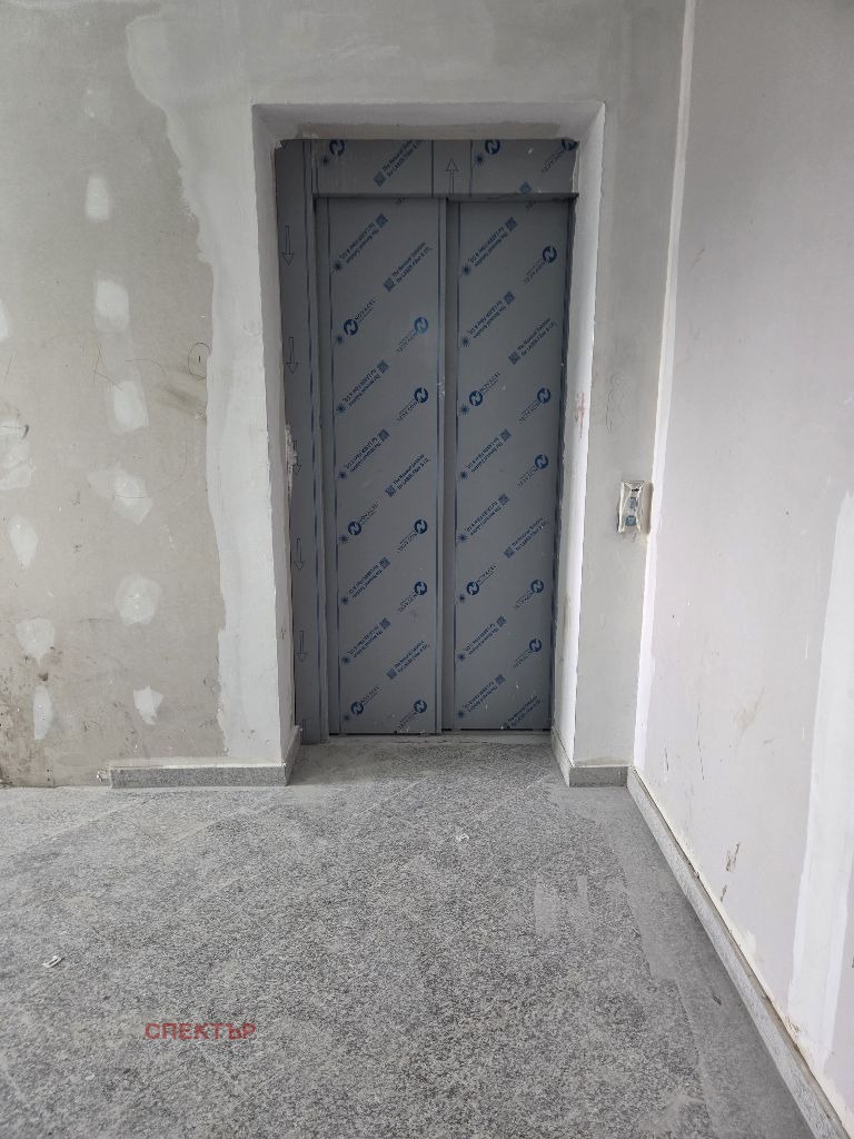 Продава 3-СТАЕН, гр. Перник, Център, снимка 3 - Апартаменти - 54484642