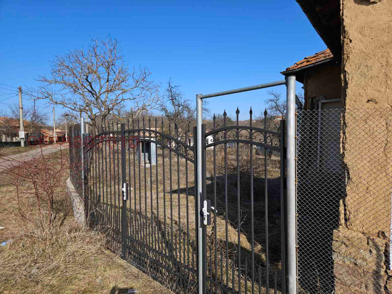 Продава КЪЩА, с. Кошарево, област Перник, снимка 9 - Къщи - 52783165