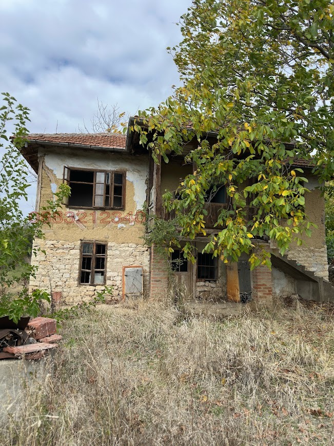 Продава КЪЩА, с. Горско Сливово, област Ловеч, снимка 2 - Къщи - 55641804
