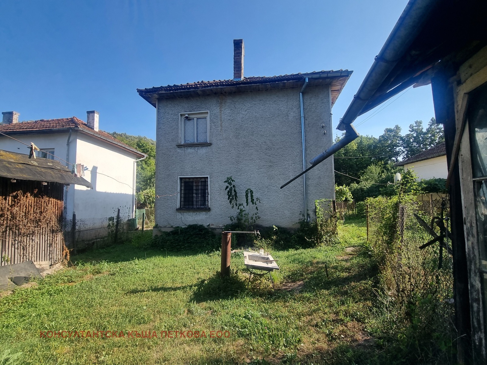 Продава КЪЩА, с. Сопот, област Ловеч, снимка 2 - Къщи - 46842734