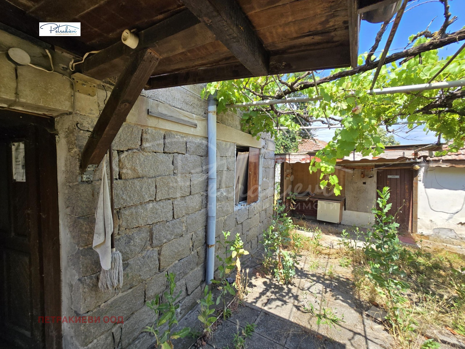Продава КЪЩА, с. Росен, област Бургас, снимка 15 - Къщи - 55802548