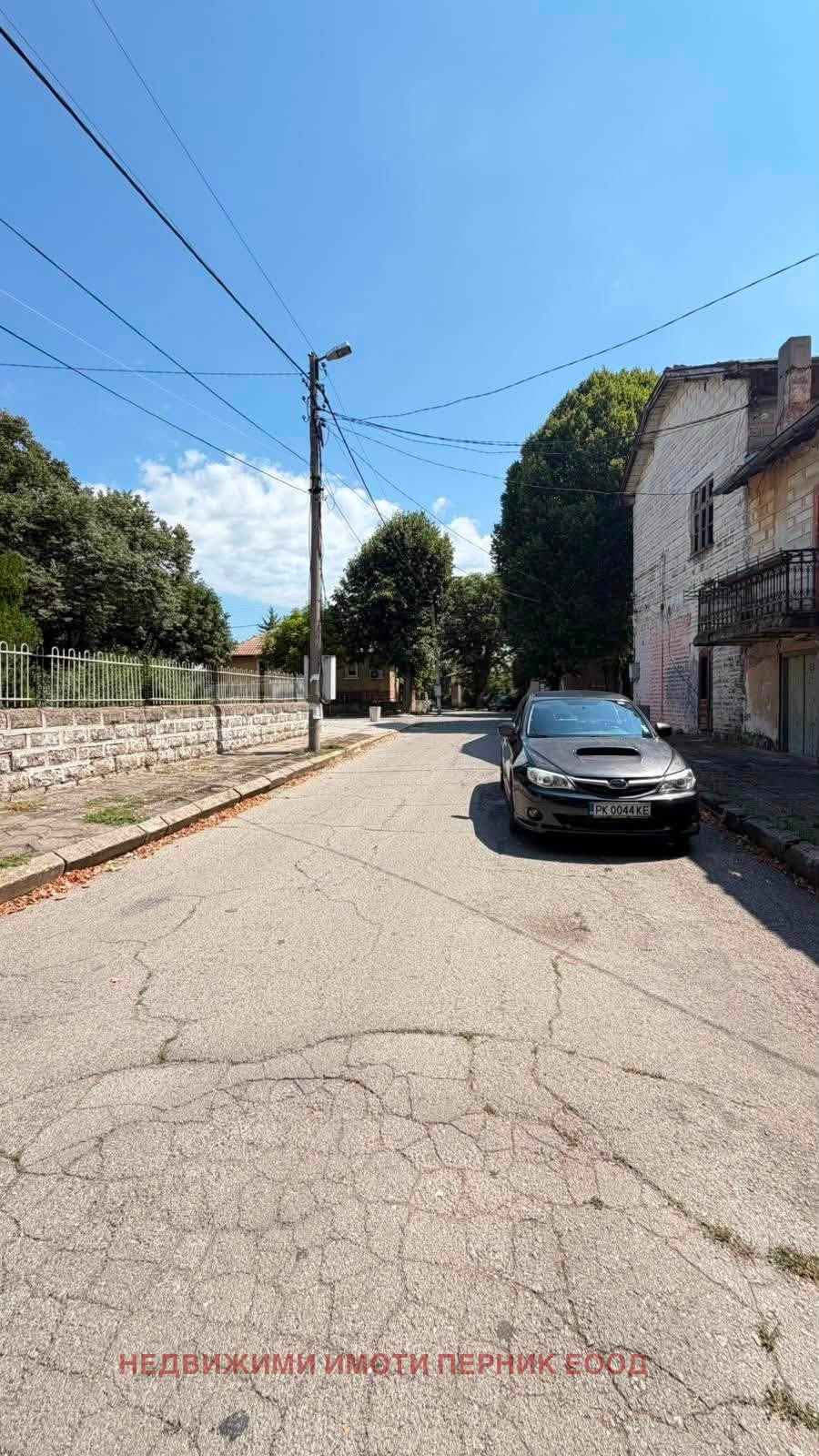 Продава ПАРЦЕЛ, гр. Батановци, област Перник, снимка 2 - Парцели - 55746549