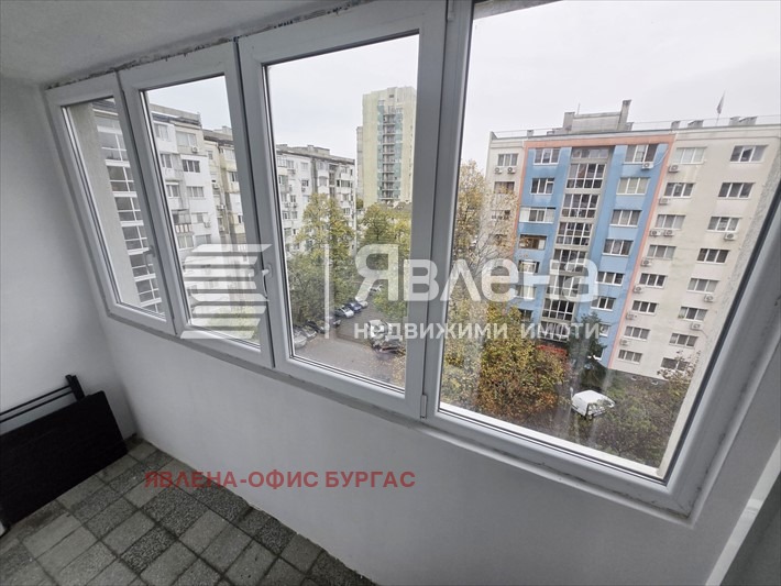 Продава 2-СТАЕН, гр. Бургас, Зорница, снимка 3 - Апартаменти - 52346444