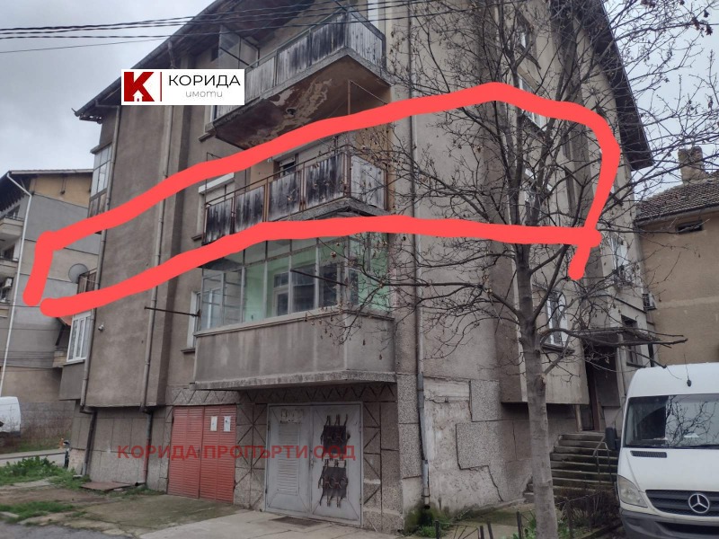 Na sprzedaż  3 sypialnie region Montany , Lom , 120 mkw | 73040038 - obraz [3]