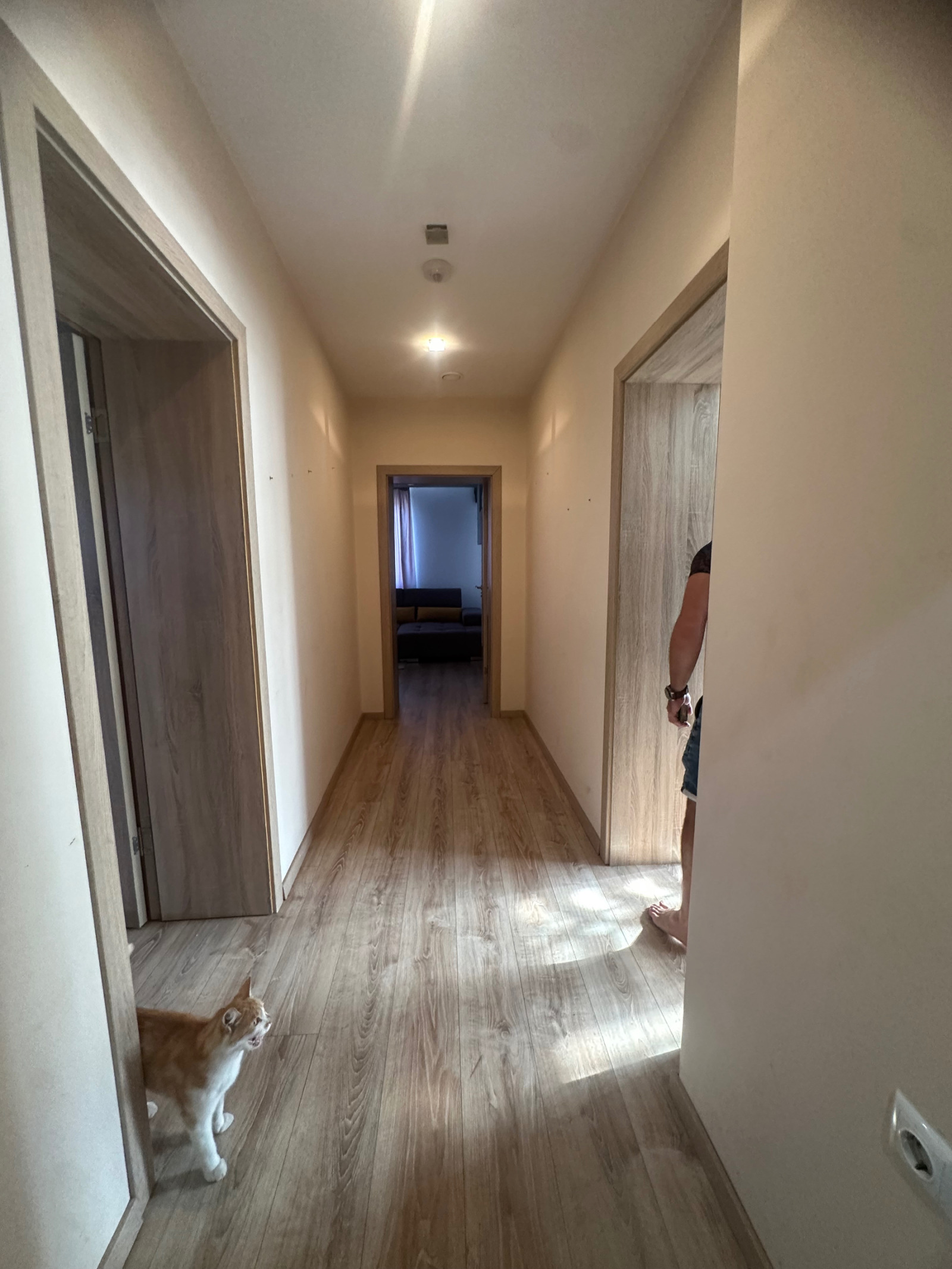 Продава ЕТАЖ ОТ КЪЩА, гр. Каварна, област Добрич, снимка 11 - Етаж от къща - 55776632