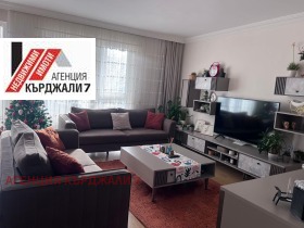 2 bedroom Tsentar, Kardzhali 3