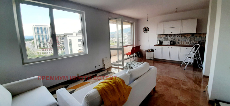 À venda  1 quarto Sofia , Mladost 4 , 75 m² | 45862655