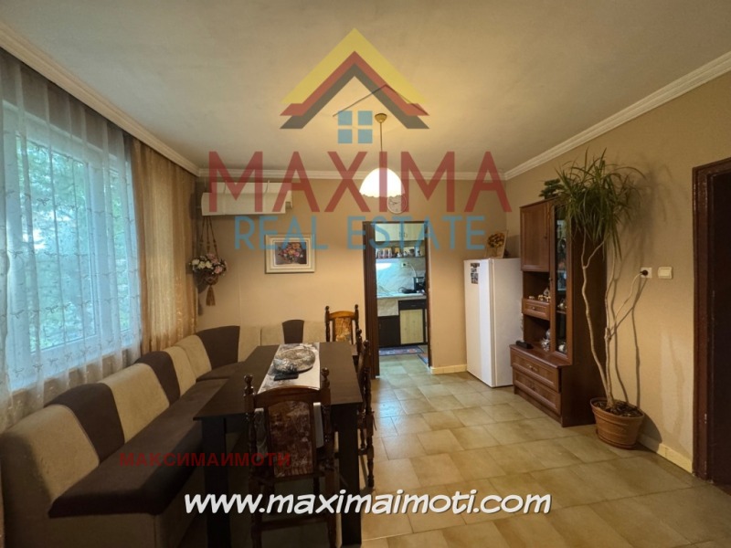 De vânzare  2 dormitoare Plovdiv , Ciuciuc Parij , 107 mp | 43516115 - imagine [4]