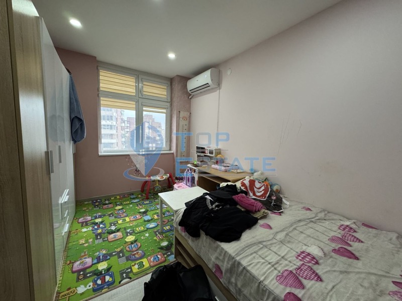 Продава 3-СТАЕН, гр. Велико Търново, Център, снимка 5 - Апартаменти - 52385547