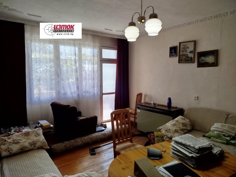 Продава  4-стаен област Пловдив , гр. Карлово , 110 кв.м | 21229381 - изображение [3]