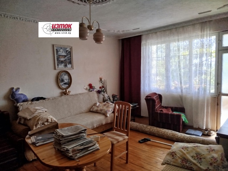 Продава  4-стаен област Пловдив , гр. Карлово , 110 кв.м | 21229381 - изображение [2]