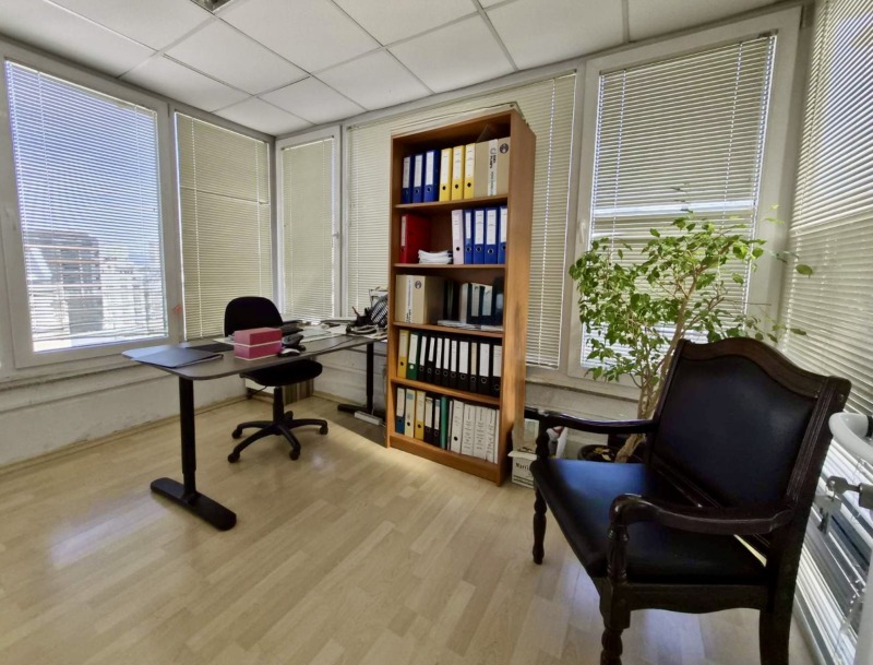 Продава МЕЗОНЕТ, гр. София, Гоце Делчев, снимка 6 - Апартаменти - 52803293