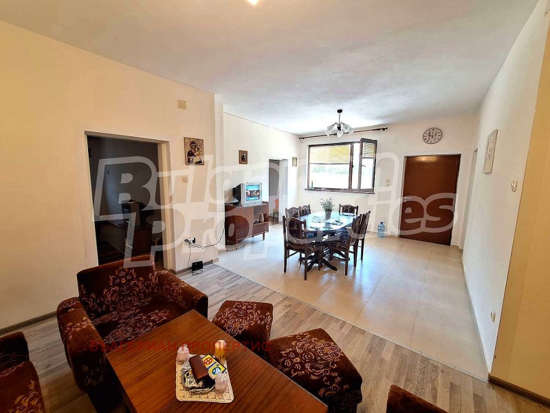 Na prodej  Dům oblast Veliko Tarnovo , Karaisen , 140 m2 | 17220999 - obraz [12]