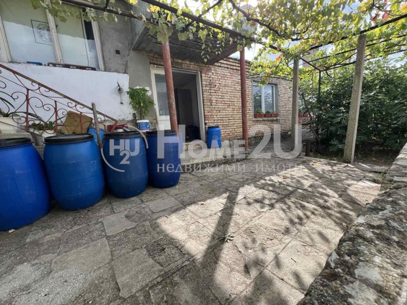 Продава КЪЩА, гр. Аксаково, област Варна, снимка 10 - Къщи - 52691836