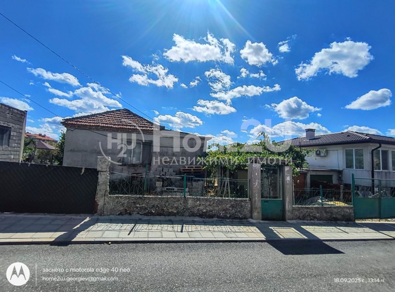 Продава КЪЩА, гр. Аксаково, област Варна, снимка 3 - Къщи - 52691836