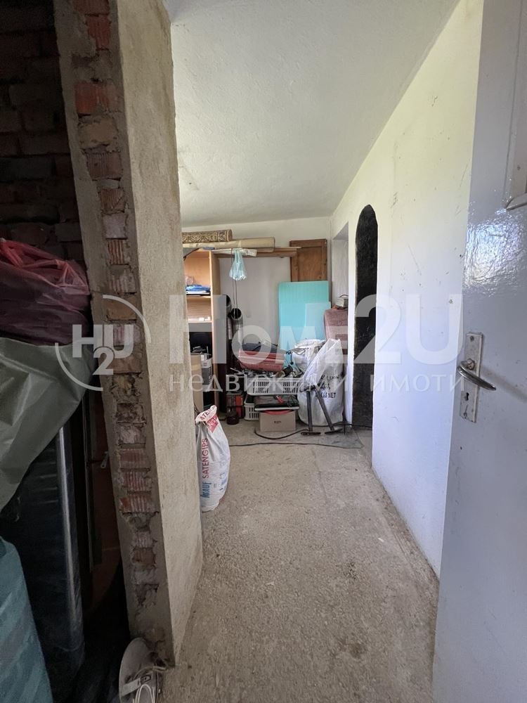 Продава КЪЩА, гр. Аксаково, област Варна, снимка 15 - Къщи - 52691836