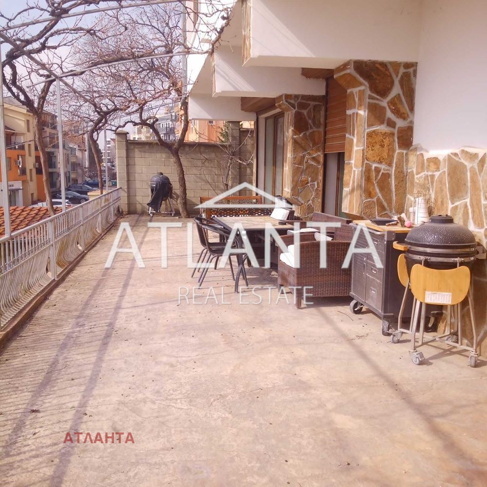 Продава КЪЩА, гр. Варна, Бриз, снимка 10 - Къщи - 54123609