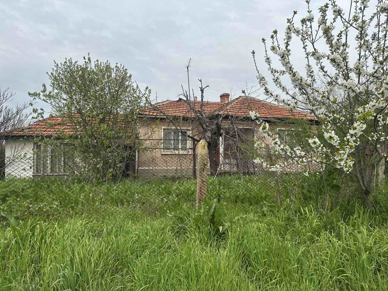 Продава КЪЩА, с. Княжевско, област Стара Загора