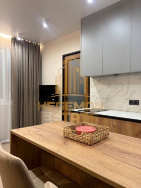 2-СТАЕН, 37 m2