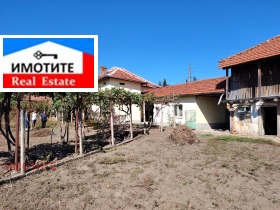 House Peshterna, region Lovech 1