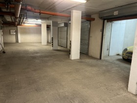 Garage Lozenez, Sofia 2