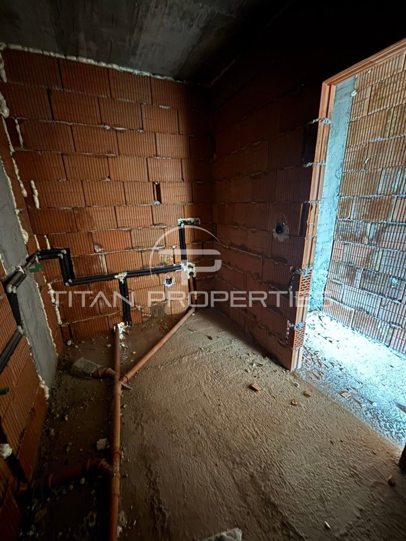 For Sale  1 bedroom Plovdiv , Yuzhen , 76 sq.m | 14376438 - image [7]