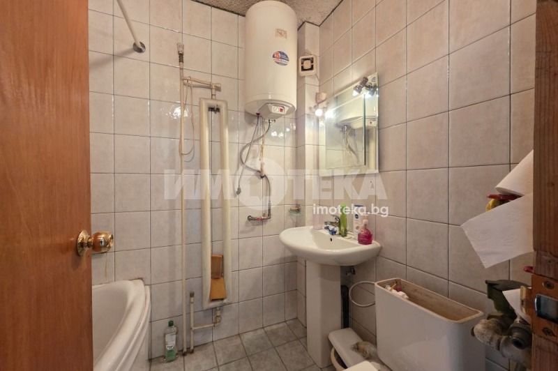 Eladó  2 hálószobás Sofia , m-t Gardova glava , 105 négyzetméter | 44860938 - kép [15]