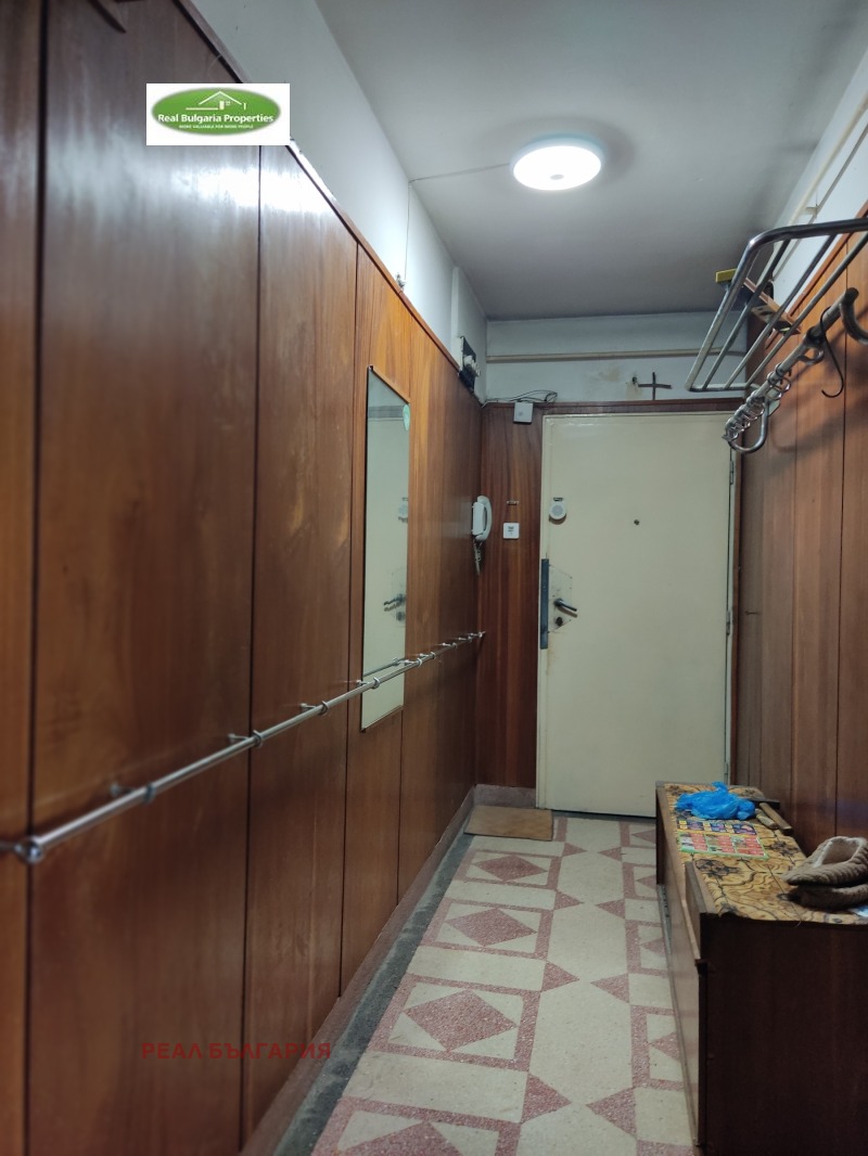 Продава 3-СТАЕН, гр. Русе, Възраждане, снимка 14 - Апартаменти - 52303738