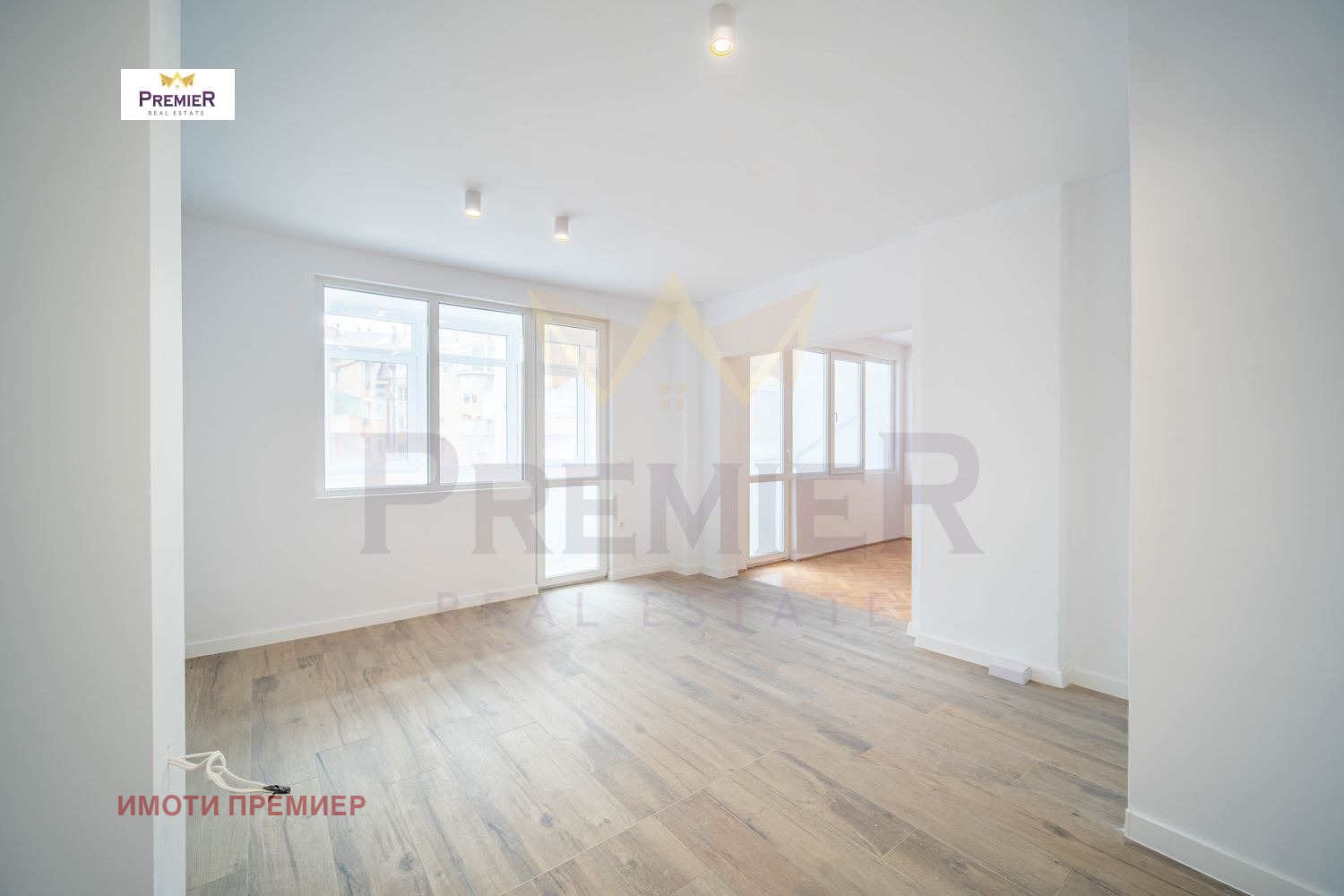 Продава 3-СТАЕН, гр. Варна, Лятно кино Тракия