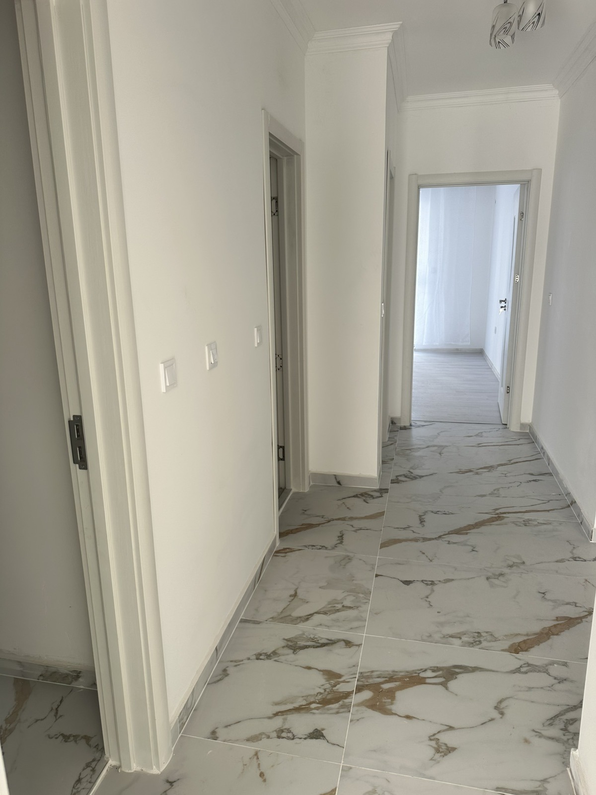 Продава 3-СТАЕН, гр. Кърджали, Възрожденци, снимка 5 - Апартаменти - 56136123