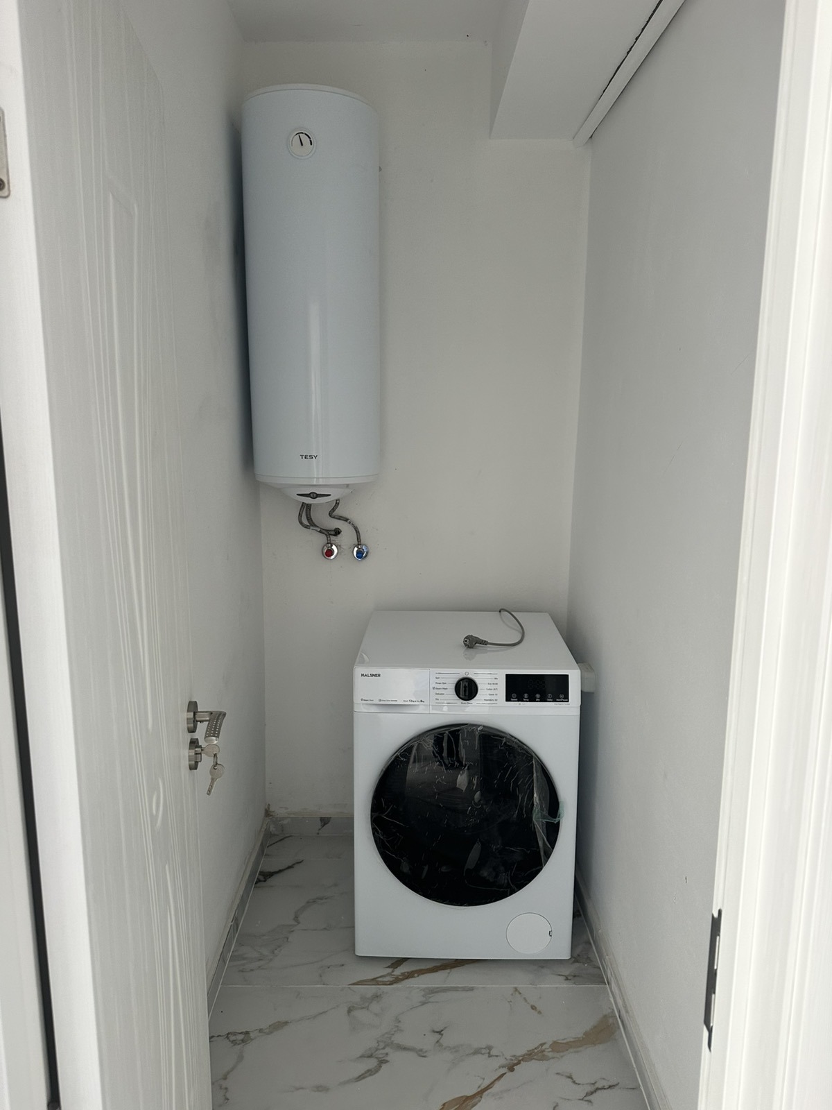 Продава 3-СТАЕН, гр. Кърджали, Възрожденци, снимка 10 - Апартаменти - 56136123