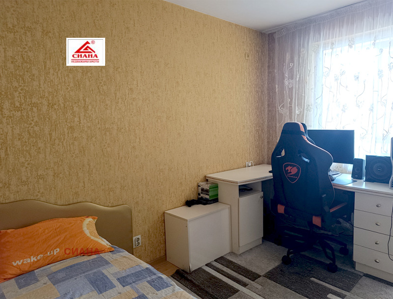 Продаја  1 спаваћа соба Русе , Здравец , 75 м2 | 58396202 - слика [4]