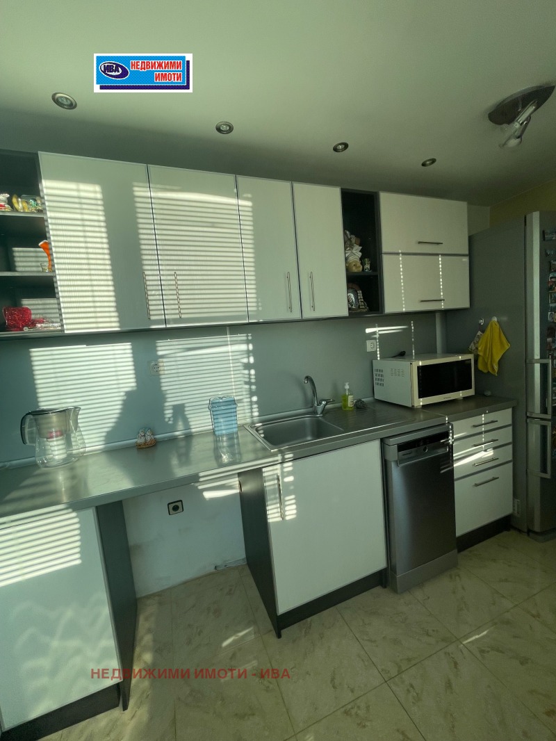 Продава  Етаж от къща област Велико Търново , с. Първомайци , 220 кв.м | 95855346 - изображение [7]