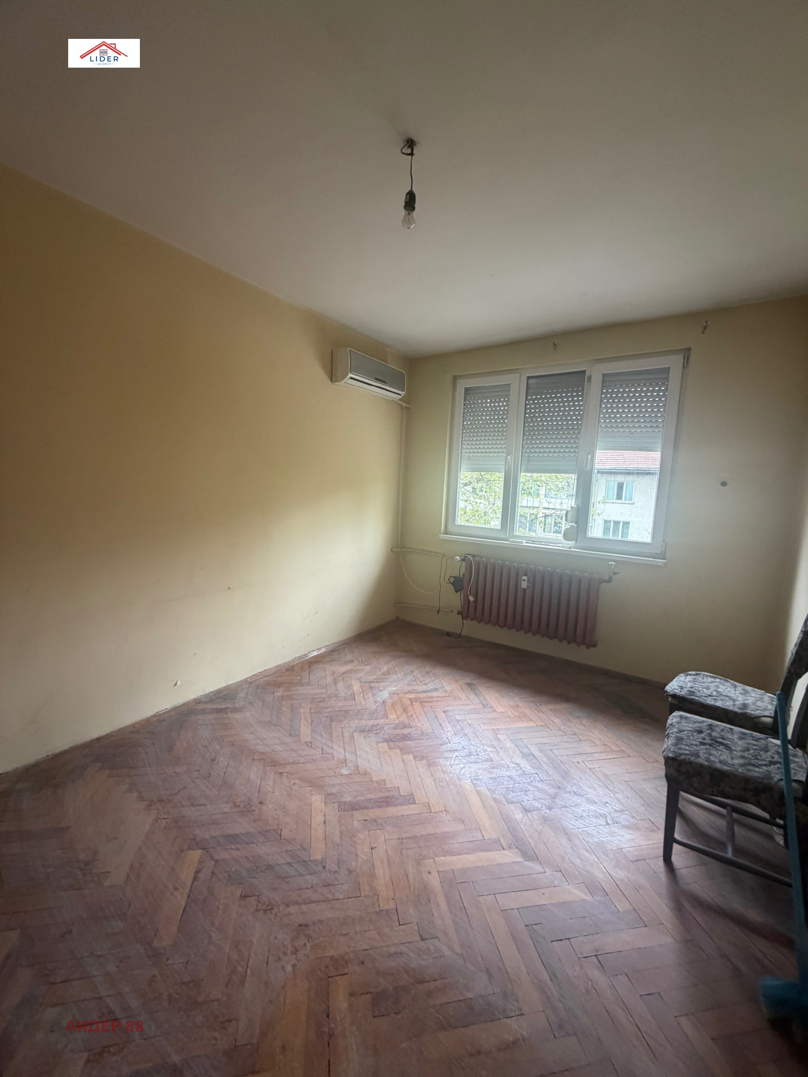 Продава 3-СТАЕН, гр. Плевен, Дружба 4, снимка 2 - Апартаменти - 55140111
