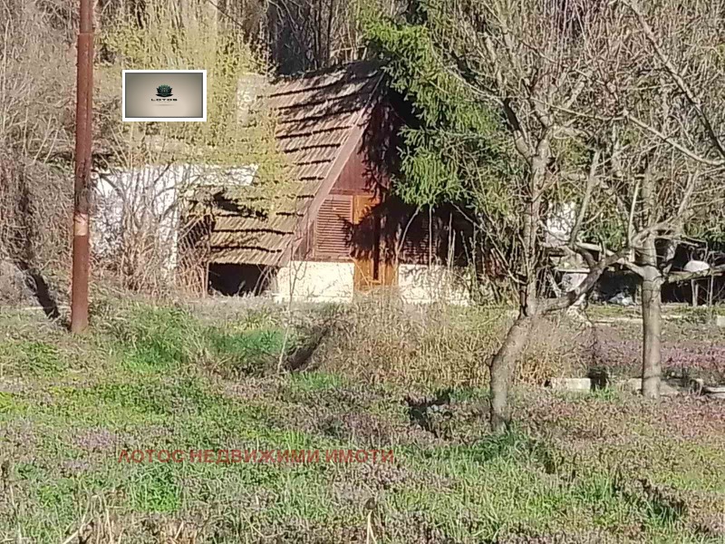 Продава ПАРЦЕЛ в област Велико Търново, с. Ветринци - 700 кв.м / 50 000 € » 97 791.50 лв., ЛОТОС НЕДВИЖИМИ ИМОТИ