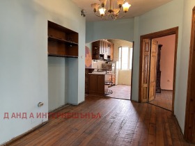 3 slaapkamers Oborishte, Sofia 6