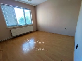 3 chambres Tsentar, Dobritch