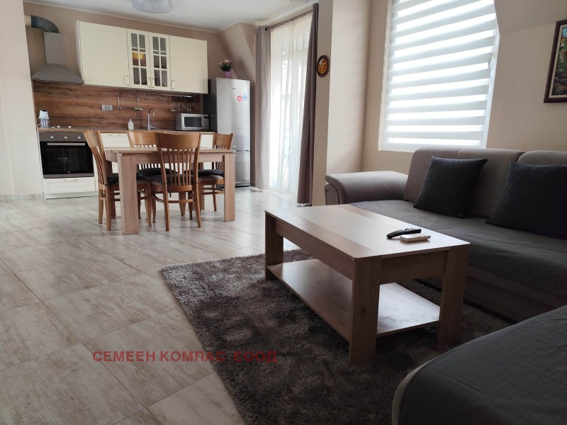 Продава 2-СТАЕН, гр. Пловдив, Център, снимка 2 - Апартаменти - 52637245