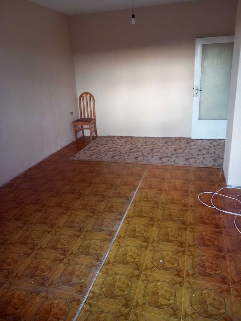 À venda  2 quartos região Burgas , Karnobat , 67 m² | 39375934 - imagem [2]