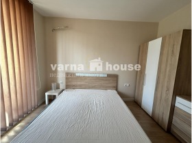 1 chambre Vazrajdane 1, Varna 10