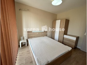 1 chambre Vazrajdane 1, Varna 11