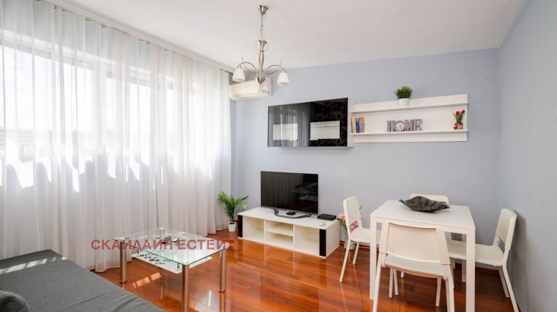 Продава 2-СТАЕН, гр. София, Център, снимка 3 - Апартаменти - 52391000